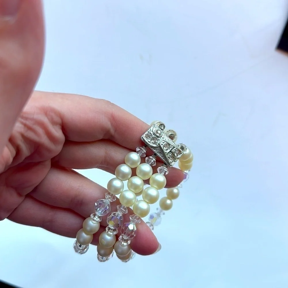 Elegant Vintage Pearl and Crystal Up-Cycled Bracelet and Earrings Jewelry Set - Picture 2 of 8